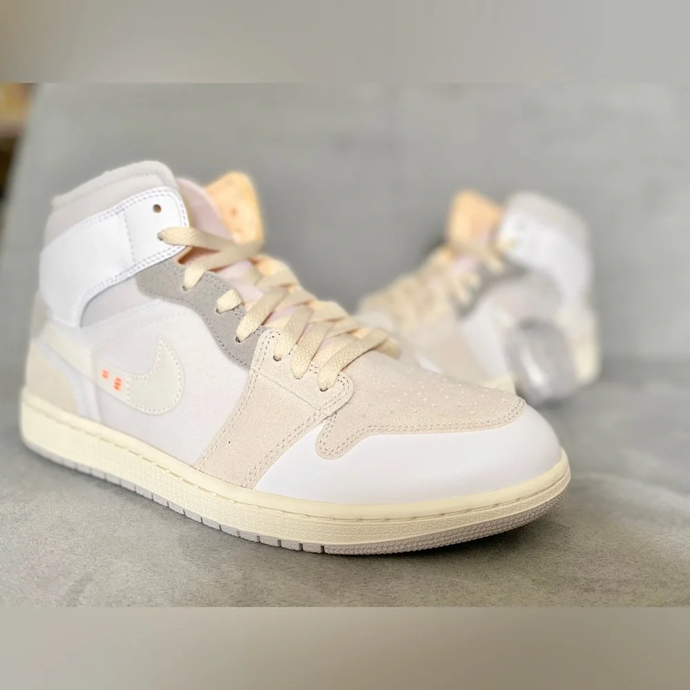 Air Jordan 1 Mid SE Craft